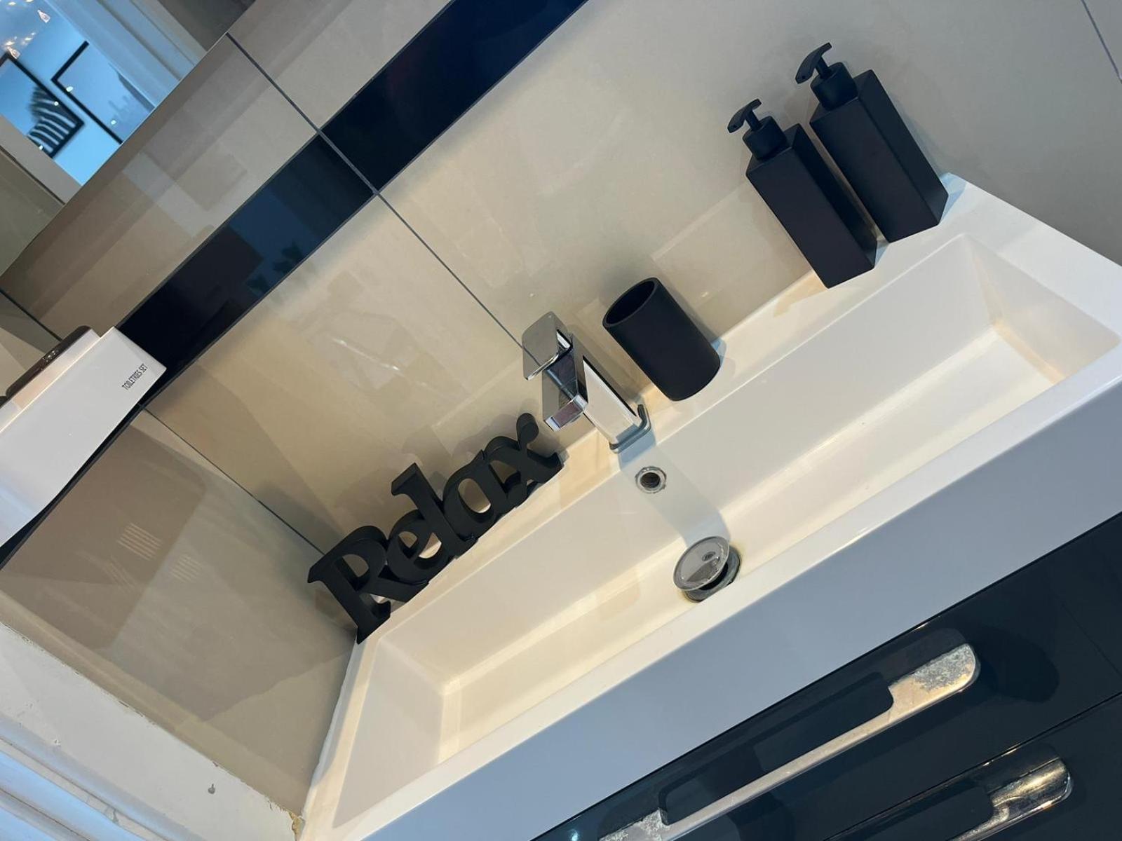 Apartment Urban 2 Bed Oasis Croydon, Sleeps 6 South Norwood